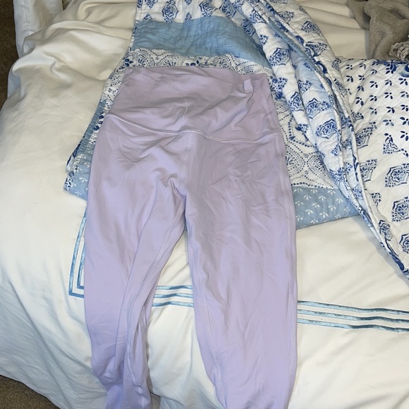 Lululemon align pant 28 lavender due NWOT - Picture 2 of 2